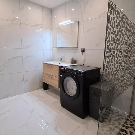 Apartamento Aog Prestige Privat Jacuzzi Sauna Parking Free